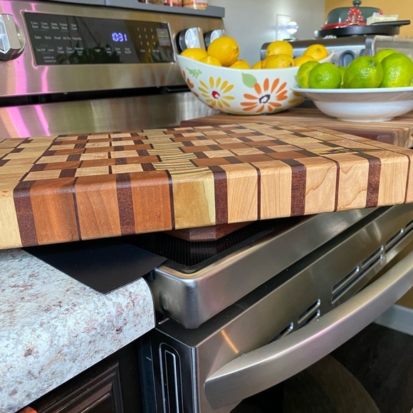 NWTO Cutting Board - Custom made end-grain - Picture 5 of 6